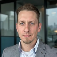 Fabian Henning Email