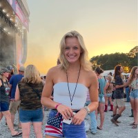 Pockets Pool & Pub Employee Marilee Heaps's profile photo