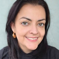 Dalila Alvarenga Email