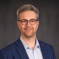 Helmut Burger-Smit Email & Phone Number