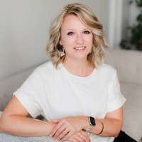 Erin White Email & Phone Number