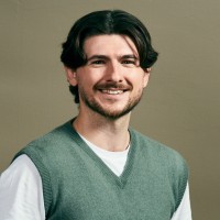 Block Report Employee Rob Jennings's profile photo