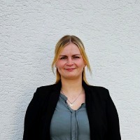 Mareike Pelzer Email