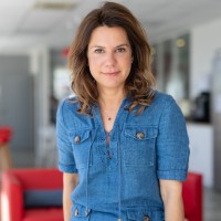 Sandra Metaut Email & Phone Number