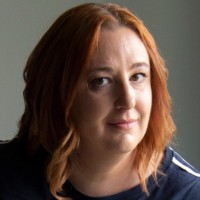 Robyn Tesch Email & Phone Number