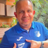 Pixales Employee Efrain Pacheco's profile photo