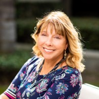 72SOLD Employee Janet Darrow's profile photo
