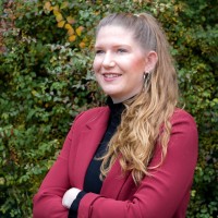 Annika Krug Email
