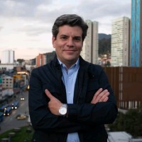 Universidad de Ciencias Aplicadas y Ambientales Employee Manuel Esteban Acevedo Jaramillo's profile photo