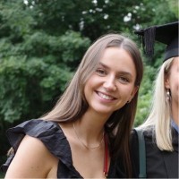 Savills Employee Beth Ritchie's profile photo