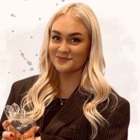 Olivia Larsson Email