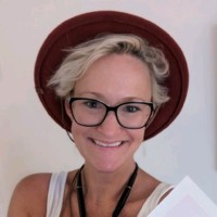 Loren King Email & Phone Number
