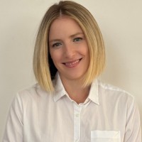 Julia Neary Email & Phone Number
