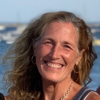Sarah Jahries Email & Phone Number
