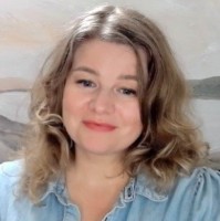 Mary-Ellen Rayner Email