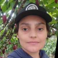 Isabela Oliveira Email