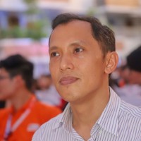 Tuan Tran Email