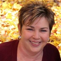 Kelli Bauer Email & Phone Number