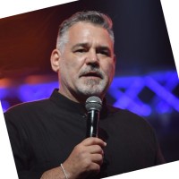 E-mail e número de telefone de David Galipeau