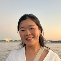 Summer Lee Email