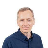 Marek Malinski Email