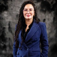Fernanda Estrada Email