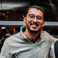 Vinícius Neto Email