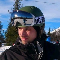 Robert Ekström Email