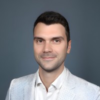 Alessandro Piai Email