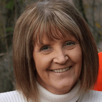 Susan Iwuc Email & Phone Number