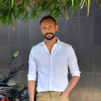 Anandhu Nadesh Email