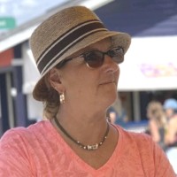 Lori Schreck Email & Phone Number