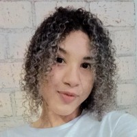 Vivian Ribeiro Email