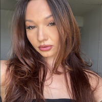 Arctic Fox Hair Color Employee Julia Thomas's profile photo