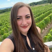 Arielle Ciampichini Email