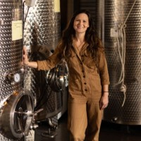 Mural City Cellars Employee Leigh Wilson's profile photo
