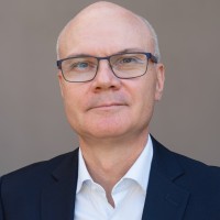 Rodrigo Aquino Email