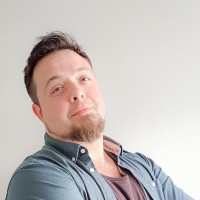Tom King Email