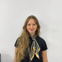Constanza Barral Email