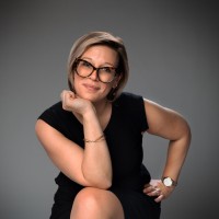 Kate Smith Email & Phone Number