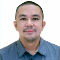 Oscar Roces Email & Phone Number