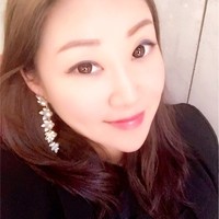 emlyon business school Asia Campus Employee Fiona Wang's profile photo