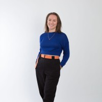 Ania Wozniczka-Wells Email