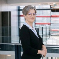 Audrey Felgueiras Email