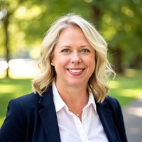 Jennica Betts Email & Phone Number