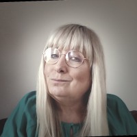 Dreamtek Employee Julie Hall's profile photo