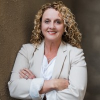 Holly Davis Email & Phone Number