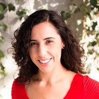Anna Valenzuela Email & Phone Number