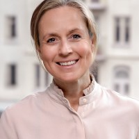Annett Henriksen Email