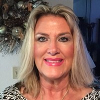 looking for job opportunities Employee Carol Bland's profile photo